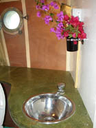 Cabinet de toilette : le lavabo