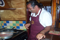 Le capitaine est aussi un excellent cuisinier