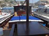 Panaria : le pont,  table et solarium